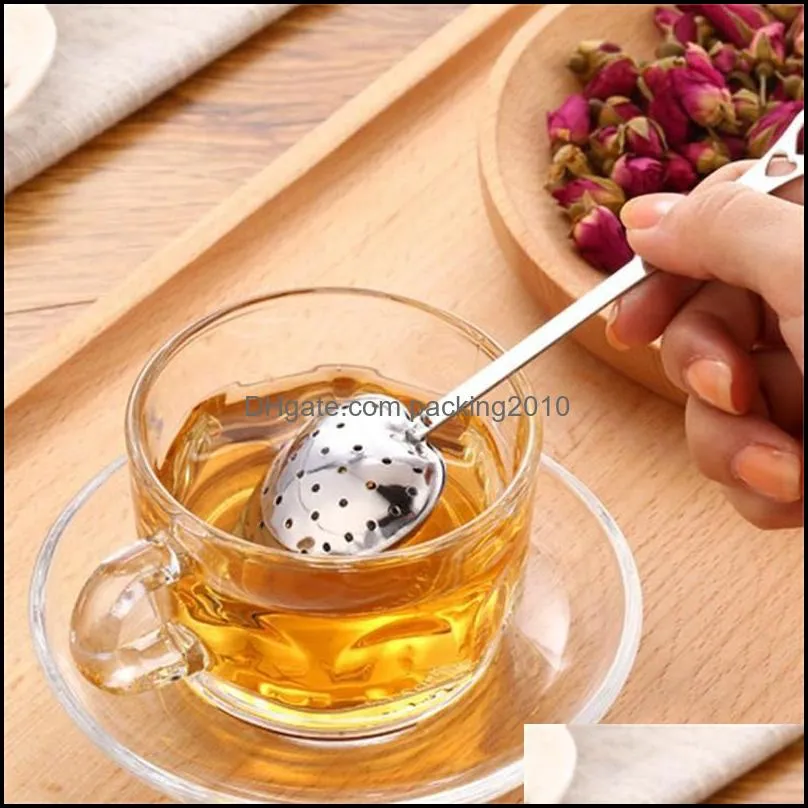 Stock Heart Shaped Tea Infuser Mesh Ball Stainless Strainer Herbal Locking Tea Infuser Spoon Strainer Steeper Handle Shower Table Tool