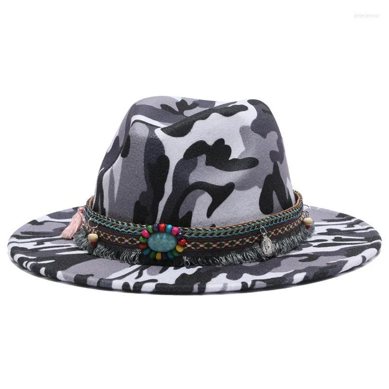 Cappelli a tesa larga 2022 Fashion Felted Women Graffiti Fedora Western Cowboy Fascinator Camouflage Men Formal Wedding Hat Delm22