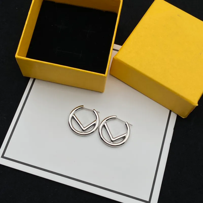 Women Earings Designer Jewelry Gold Hoop Earring Accessories F Letter Luxurys Studs Silver Earrings Boucles Size 3cm Box 22062203R
