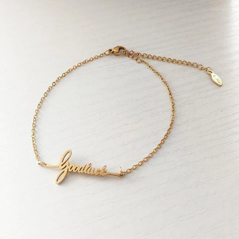 Bracelet porte-bonheur en acier inoxydable, 1 pièce, avec lettres, pour femmes et filles, bijoux mignons, cadeau, chaîne à maillons