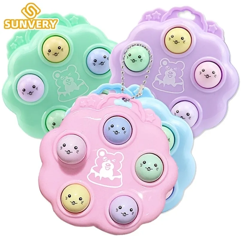 Kawaii opsporen een mol sleutelhanger eenvoudige dimple fidget board draagbare antistress decompressie speelgoed voor kinderen 220621