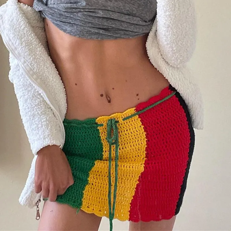 Cute deals beachy skirts