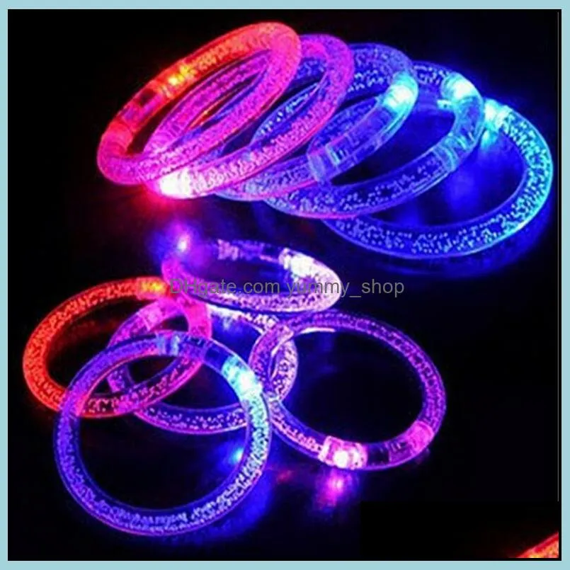 Braccialetti con braccialetti all'ingrosso di gioielli illuminano i giocattoli Led lampeggiante lampeggiante braccialetto anello a mano per la decorazione del partito consegna di goccia della nave 2021 Trjee