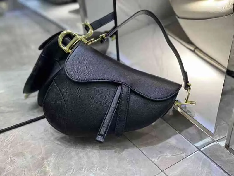 Spring trend female fashion saddle grey black leather handbag shoulder messenger wild style 21