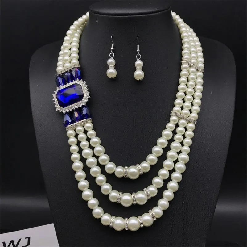 Chains The Elegant Light Luxury Three-layer Pearl Collar Sets 2022 Trend Jewelry Fashion Woman's Necklace Party Vintage Gem GiftsChains