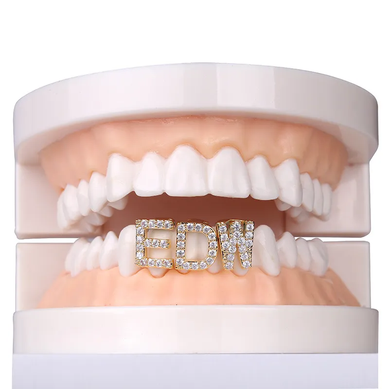 Hip Hop White Gold Iced Out A-Z Nome Custom Letter Grillz Full Diamond Diamond Cubic Zirconia Bling dentes Diy Fang Skings Bottom Tooth Tooth Cap Single Bocal de boca dental Jóias