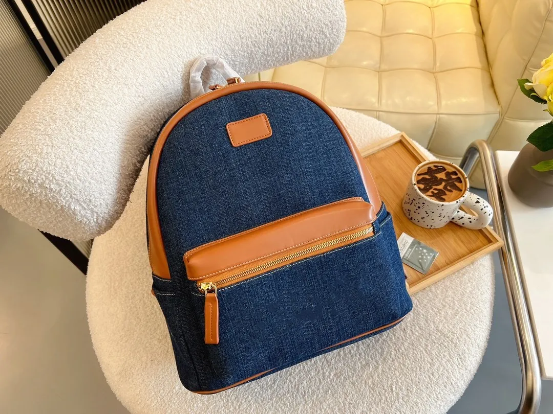 Klassischer Mumienrucksack in 4 Größen, Retro-Denim-Patchwork-Leder, tiefblaue Taschen, hochwertige praktische Outdoor-Rucksäcke, modische Schultasche