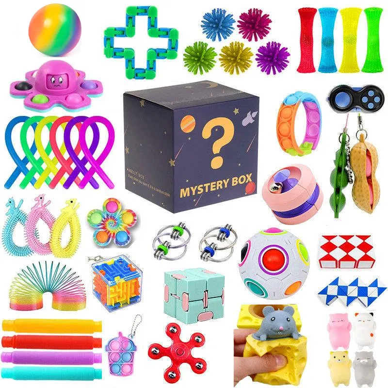 Nouvelle boîte Mystery Box Fidget Toy cadeaux Jouets Antistress Jouets pour enfants Adultes Random Met dans 1-2pcs Assurez-vous que chaque boîte a la même valeur