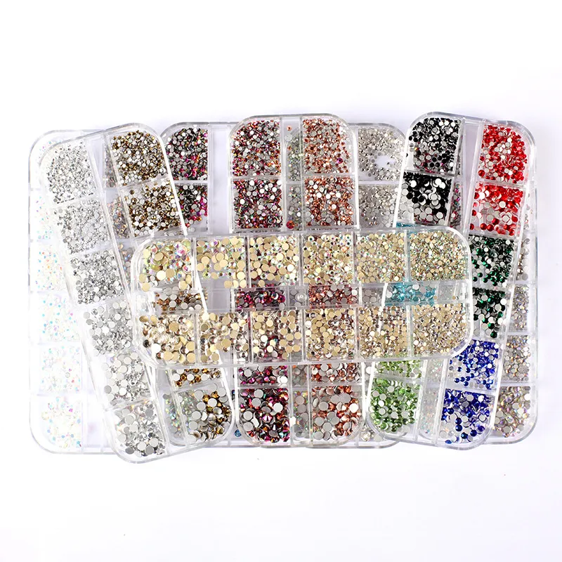 Accessoires de cristaux à ongles Ensemble hingestone haut en argent plat bas Diamond Ab Art Shining Long Strip Box
