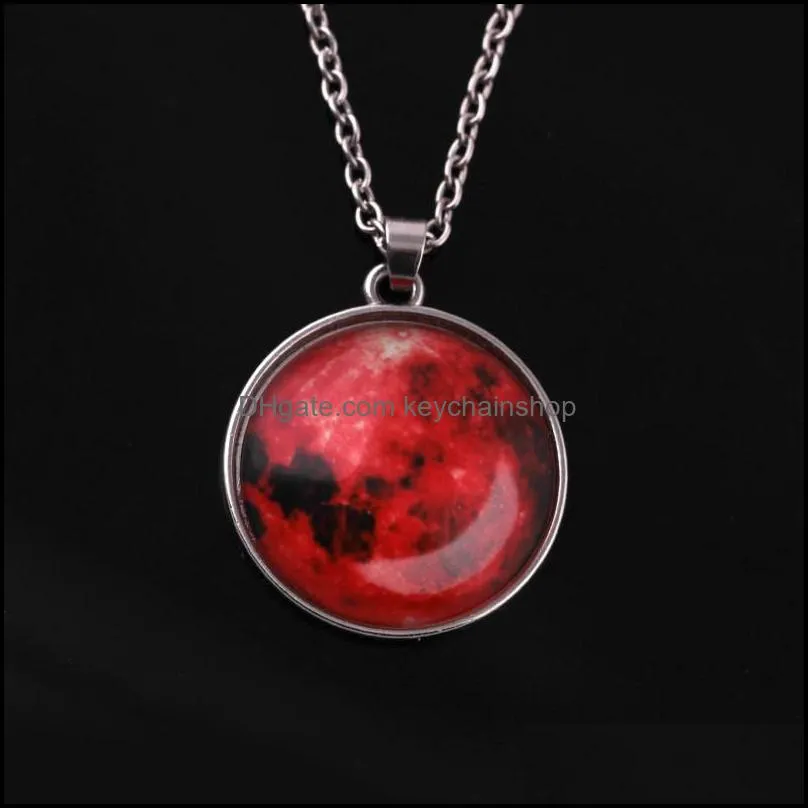 Galaxy Nebula Moon Luminous Pendant Necklaces 8 Colors Fashion Glass Cabochon Silver Chain Necklace Glow In The Dark Jewelry