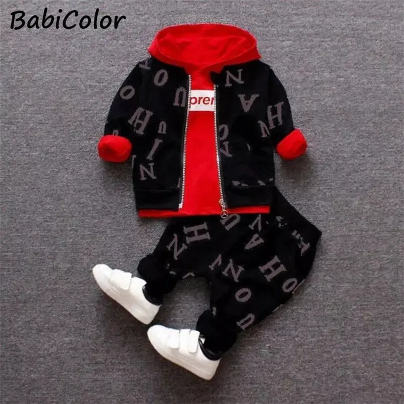 Baby Boys Clothes Set Spring Autumn Born Fashion Cotton Coats Topps Pants 3st Tracksuits For Bebe Toddler Casual 220516GX