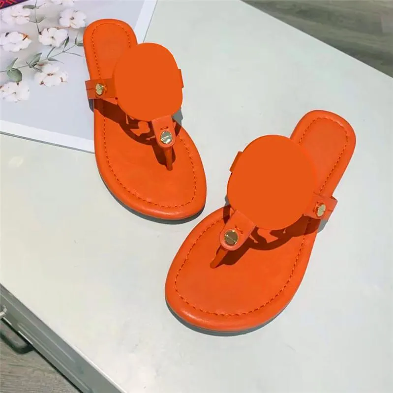 Designer Slippers Holiday Women Sandals Lady Flat Flip Flops Jelly Summer Outdoor Beach Leather Slides Platform Shoes With Box And Dust Bag