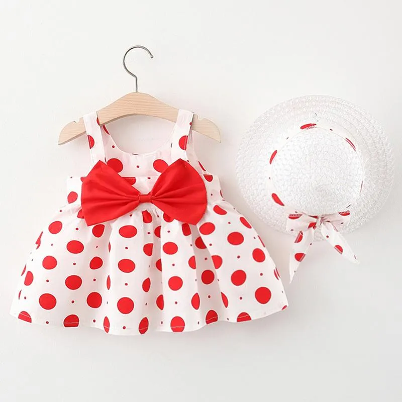 Flickans klänningar 2 -stycken 2022 Summer Kids Toddler Clothes Korean Söta dot ärmlös babyprinsessan klänning sunhat född kläder set bc207girl's