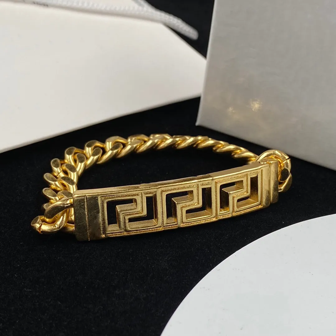 Bracelets de créateurs pour hommes, Bracelet à breloques en acier inoxydable, boucle en or, bijoux à la mode, bon