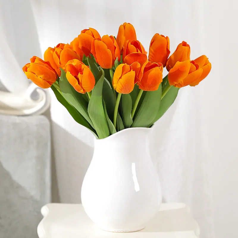 Decorative Flowers Hand Feeling Moisturizing Artificial Tulips Home Decoration Photography Props Wholesale