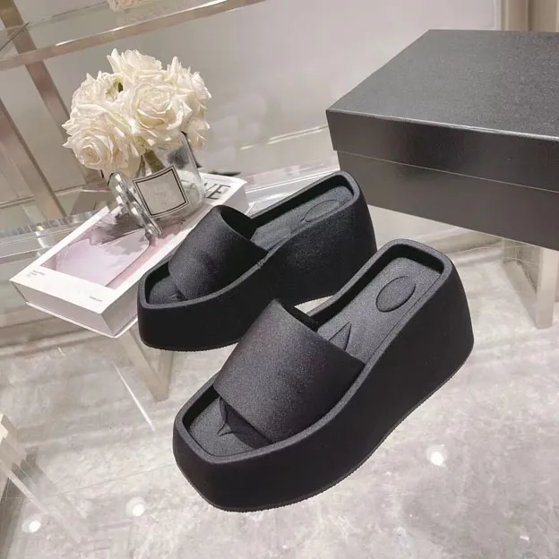 Muffin Thick Sole Women's Slippers HEEI 9.5 cm Fashion Wool Designer Shoes Leather Round Head Velvet Dress Shoes Size 35-41
