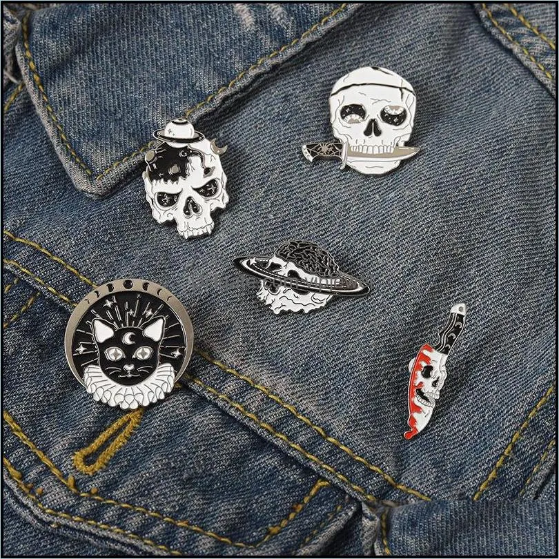 halloween skull skeleton planet brooch pin punk cat head compass shape enamel clothes badges unisex alloy backpack bag hat sweater brooches lapel pins