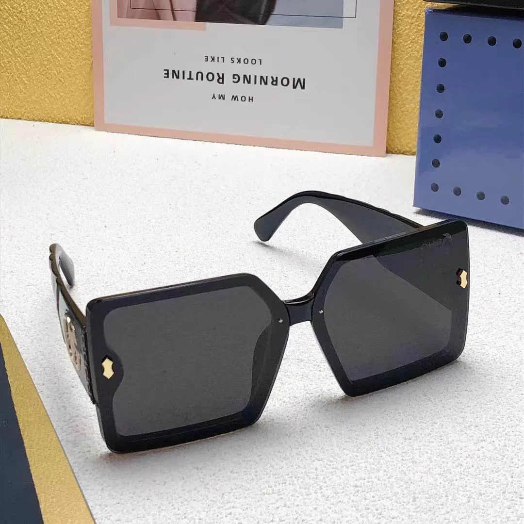 패션 디자이너 선글라스 남성 여성 최고 품질의 태양 안경 고글 해변 교실 5 컬러 옵션