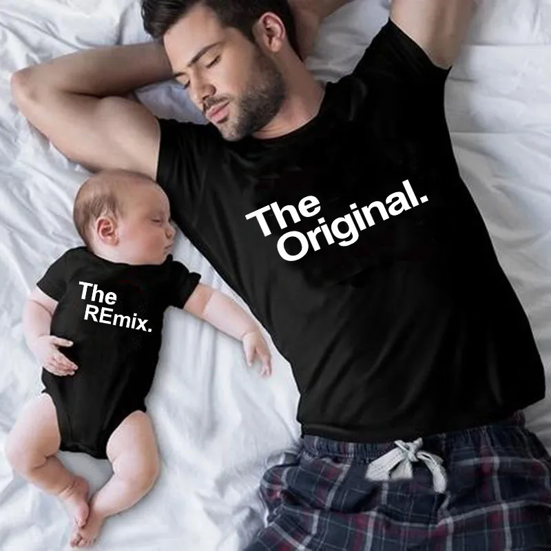 De originele Remix Family Matching Outfits Daddy Mom Kids T-shirt Baby Bodysuit Family Look Father Son Desse Vaderdag Gift 220803