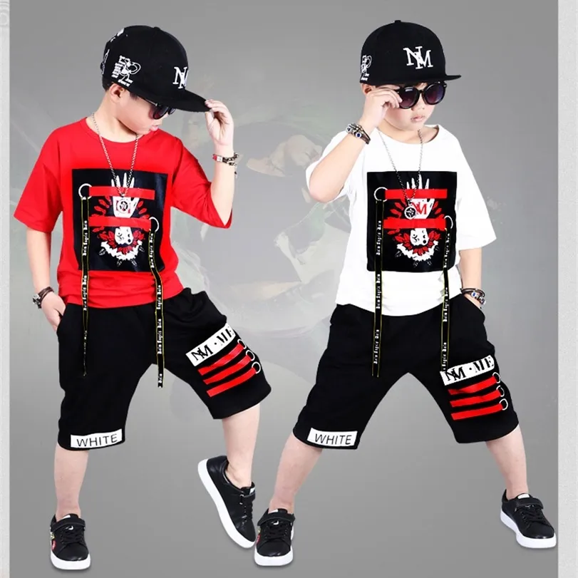 2 Pieces Suit Kids Teenage Boys Clothing Sets Hip-hop Dancing Sports Tracksuits Cotton T-shirt + Shorts Summer Outfits 220419