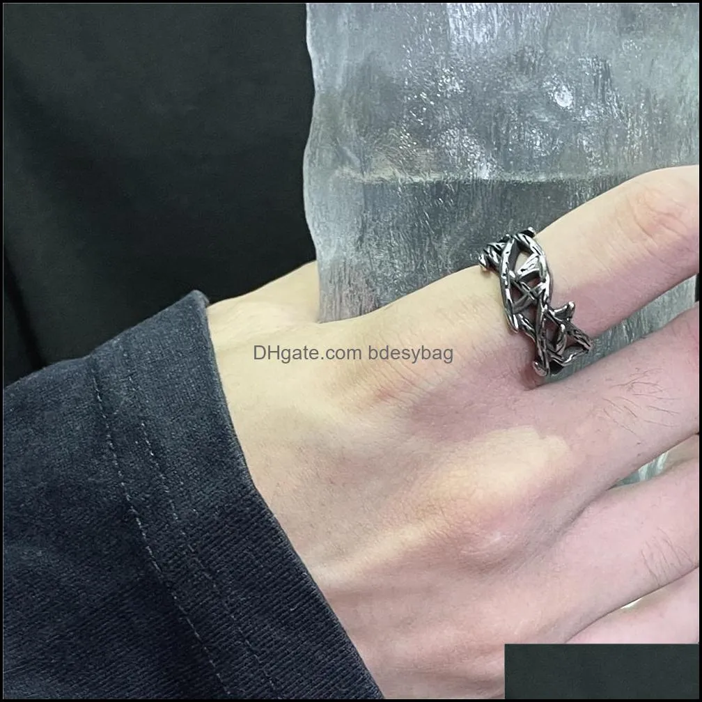 Retro dark cold wind vine thorns S925 ring ins trend personality hip hop couple tide brand jewelry