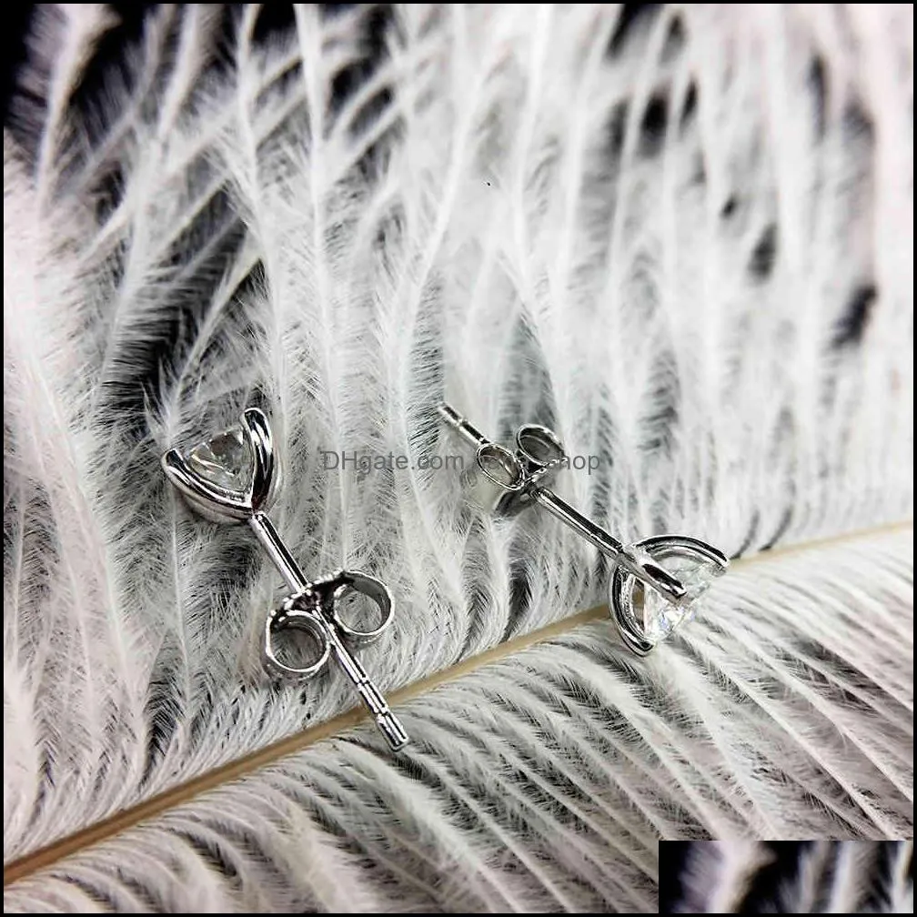 AEAW Moissanite Earrings F 5mm 1ctw Diamond Stud Earrings Solid 14K white gold Classic Lab Diamond 4 Prong Earrings for Women 210323
