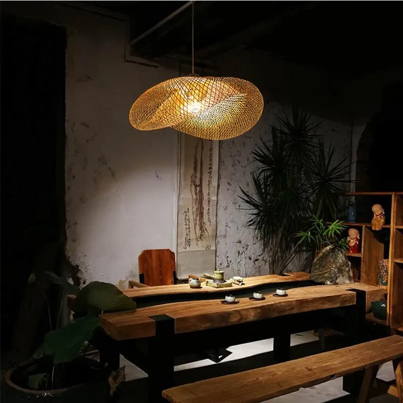 Lampes suspendues Lampe de lustre en bambou tissé à la main Salon de thé chinois Zen Garden Bed and Breakfast Style d'Asie du Sud-Est RestauraPendant japonais