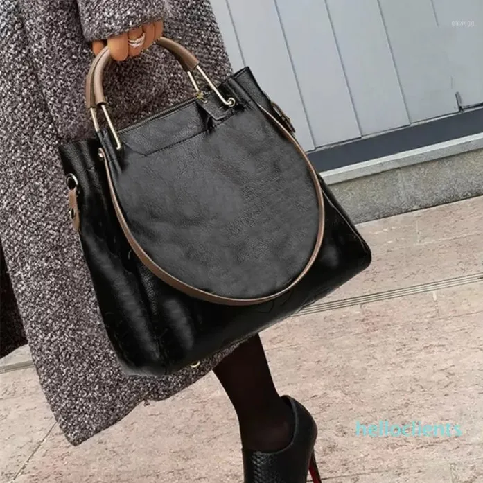 Big Women Bucket Bag Kobiet Torby Na Ramię Duży Rozmiar Vintage Soft Leather Lady Cross Body Torebka Dla Kobiet Hobos Torba Tot1