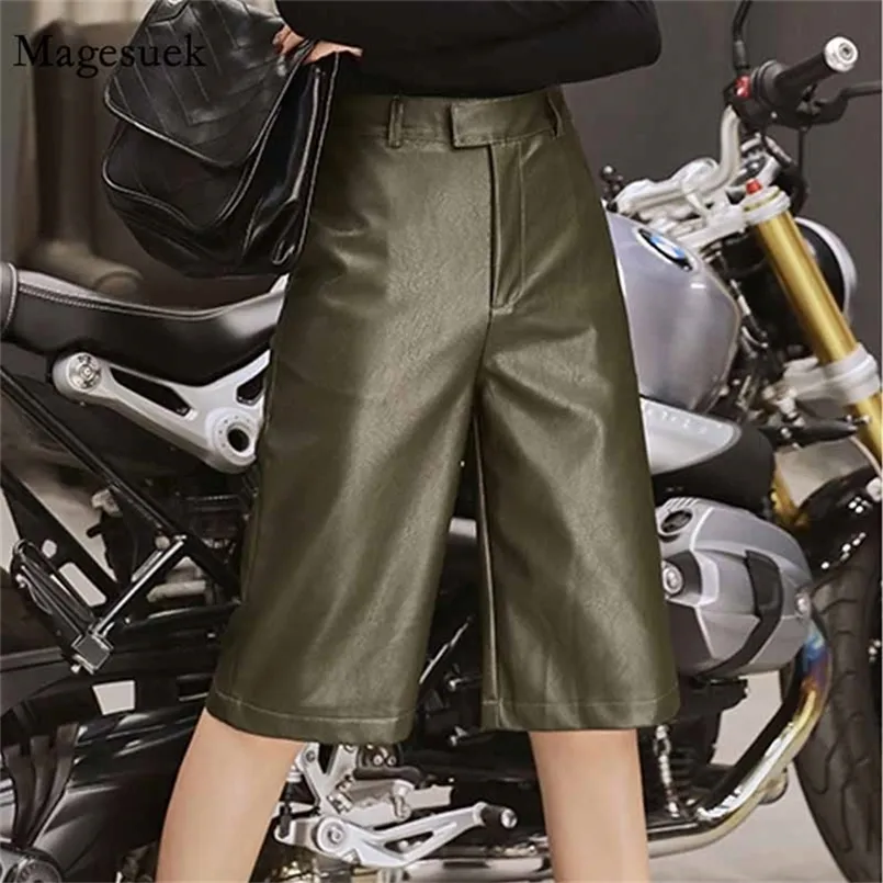 Vita alta Plus Size Tuta casual Streetwear Motor Fashion Pantaloni British Style Autunno Inverno Donna PU Leather Short 11334 220419