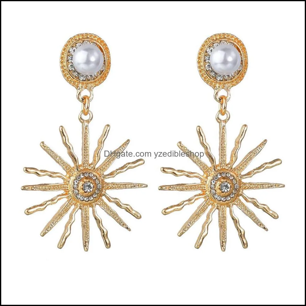 Hot Selling Womens 18K Gold Star Coral Charms Stud Earring High Quality Pearl Rhinestone Luxury Jewelry Gifts