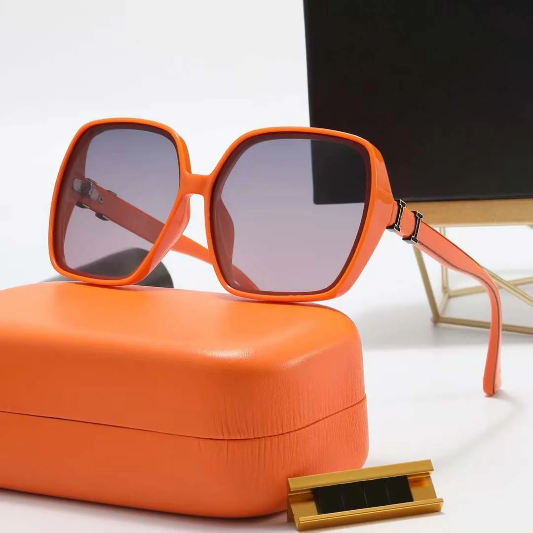 Été plage lunettes de soleil homme femme mode lunettes UV400 5 couleurs plein cadre lettre Design belle qualité