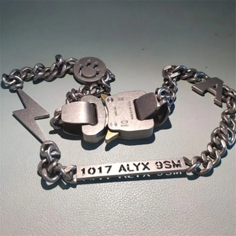 Chains Chain Men Women 1017 ALYX Necklace Openwork Letters Stainless Steel Metal Necklaces 9SMChains