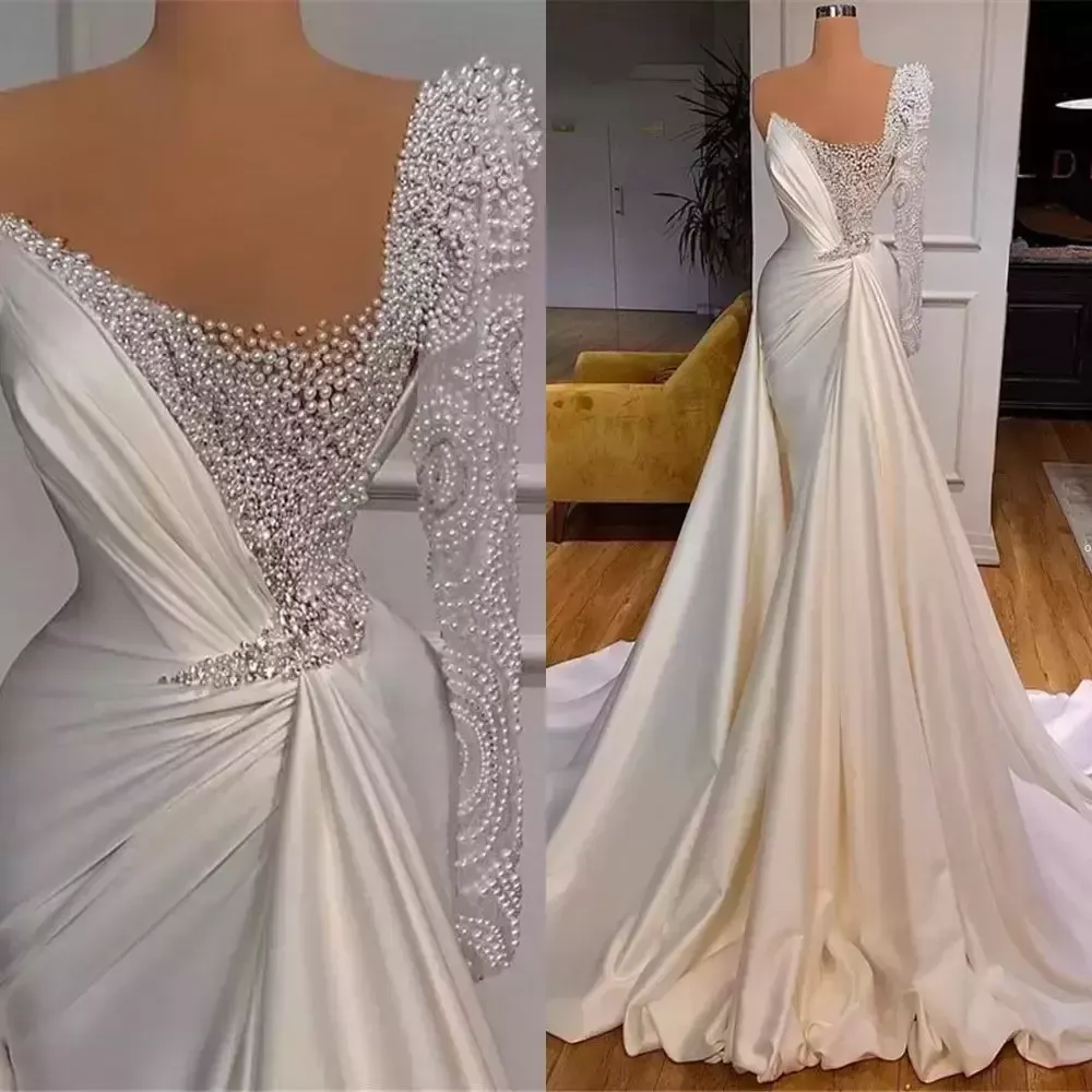 2023 Sexy Luxury White Mermaid Wedding Dresses Illusion Pearls Beadings One Shoulder Satin Long Sleeve Plus Size Bridal Gowns vestidos de novia BES121