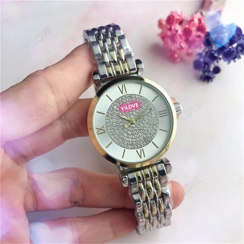 Full Diamond Womens 36mm Watch Bracelet en acier inoxydable Fashion Clock Business Montre De Luxe Quartz Imported Movement Montres de luxe de qualité supérieure
