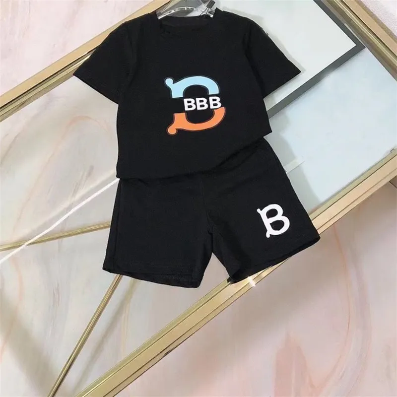 Kinderen Brief Afdrukken Kleding Baby Kid Designer Kleding Kinderen Zomer Shirts Jongens Korte Mouw Tops Outdoor Casual Kleding 2 Kleuren