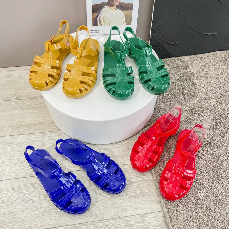 Sommer Baotou Römische Damensandalen Retro Flacher Absatz Transparente Kristallstrandschuhe Plastikgeleeschuh Rainshots