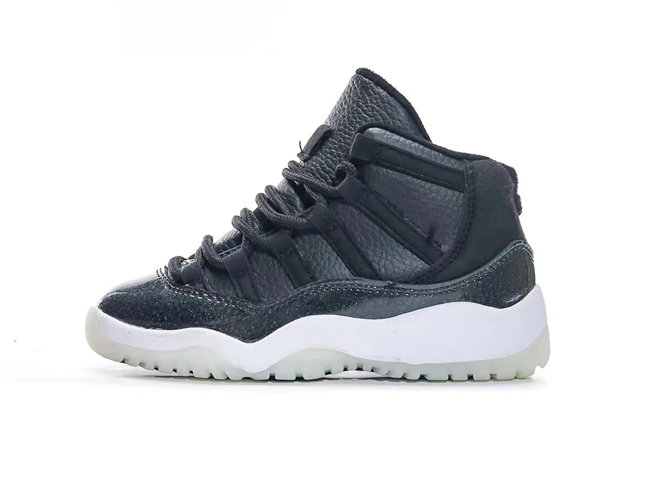 Space jam 11 sale boy grade school
