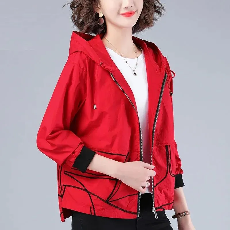Women's Jackets Women Embroidered Leisure Jacket 2022 Spring Autumn Female Loose Thread Hooded Western Style Top Korean ZipperWomen's