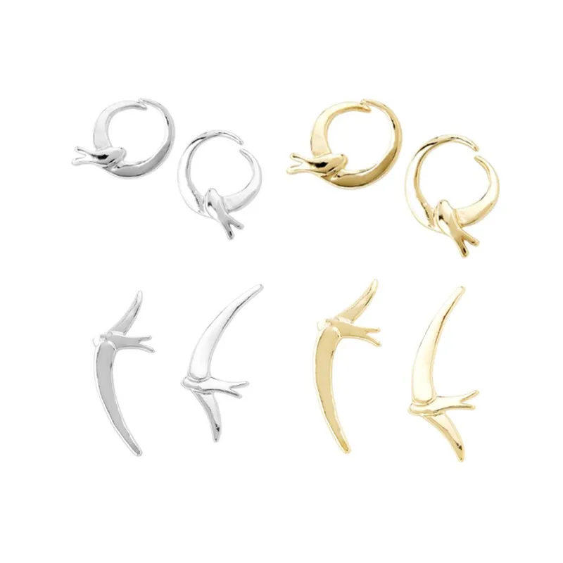 Fly Me To The Moon Stud Earring UNO DE 50 PLATED SMYCHIRY Högkvalitativ Spansk original mode 925 Silver 14K Guld Runda stift örhängen Festval Luxury Jewelry Gift