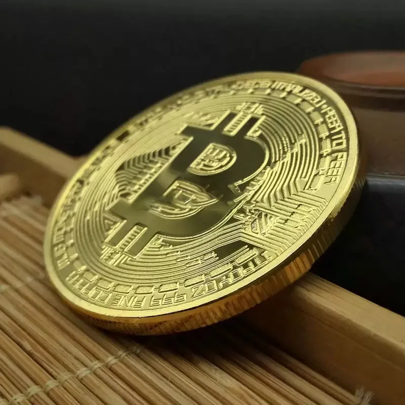 Gold Plated Coins: Collectible Commemorative From Smyy7, $0.71