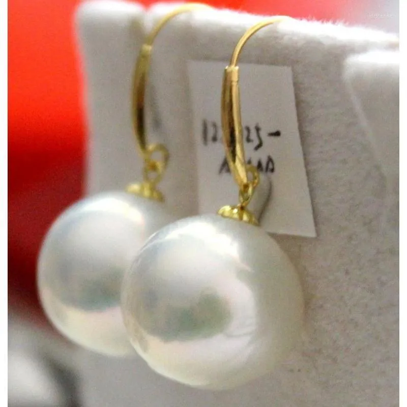 Studera ett par 11-12mm naturligt South Sea Round White Pearl Earringstud Kirs22