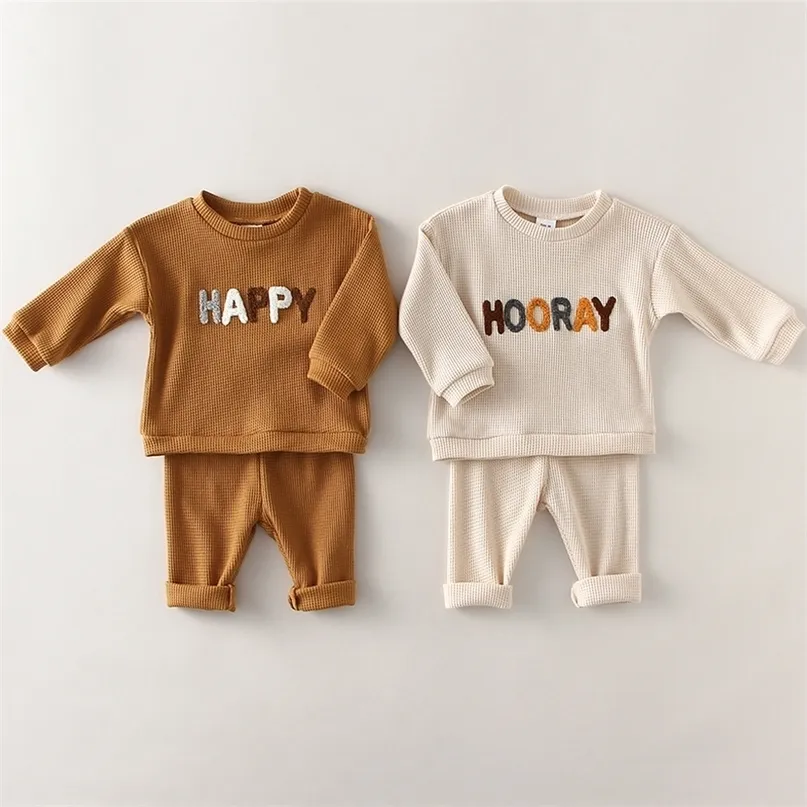 Modekleding Set Spring Toddler Girl Casual Tops Sweater Losse broek 2pcs geboren Baby Boy Clothing Outfits 220802