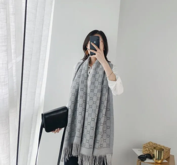 Classic Cashmere Scarf double-sided Jacquard Thick warm shawl 180 * 70 cm