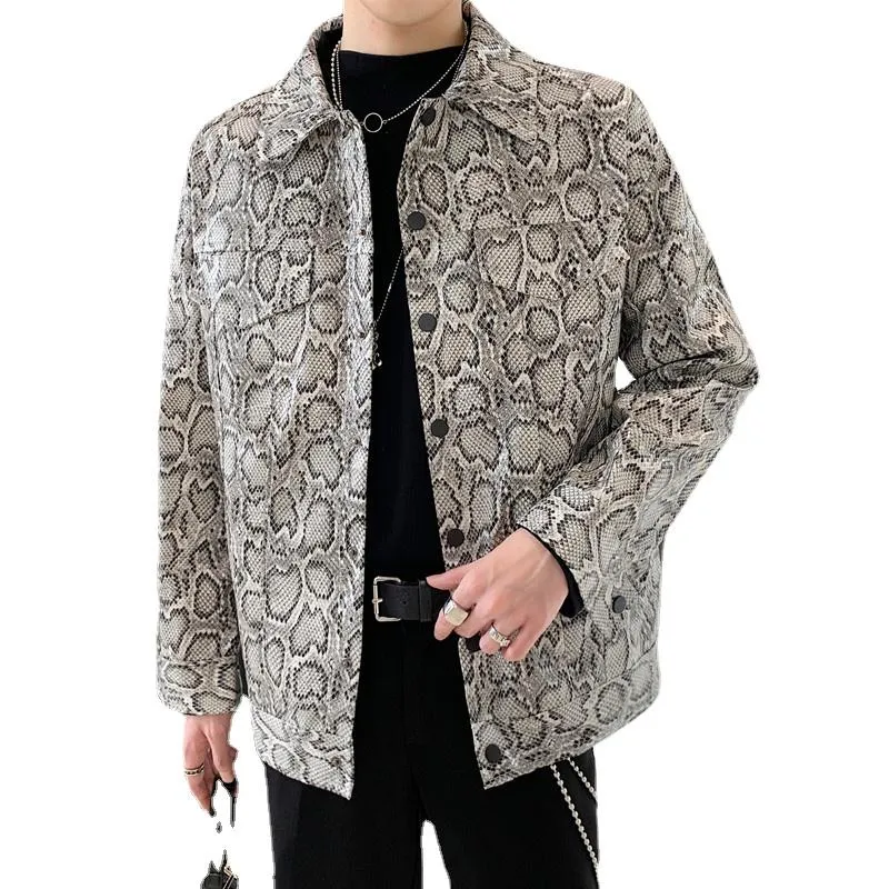 Giacche da uomo Uomo Vintage Moda Allentato Casual Giacca da motociclista in pelle con stampa serpente Soprabito Uomo Coreano Streetwear Chic Cappotto CapispallaUomo