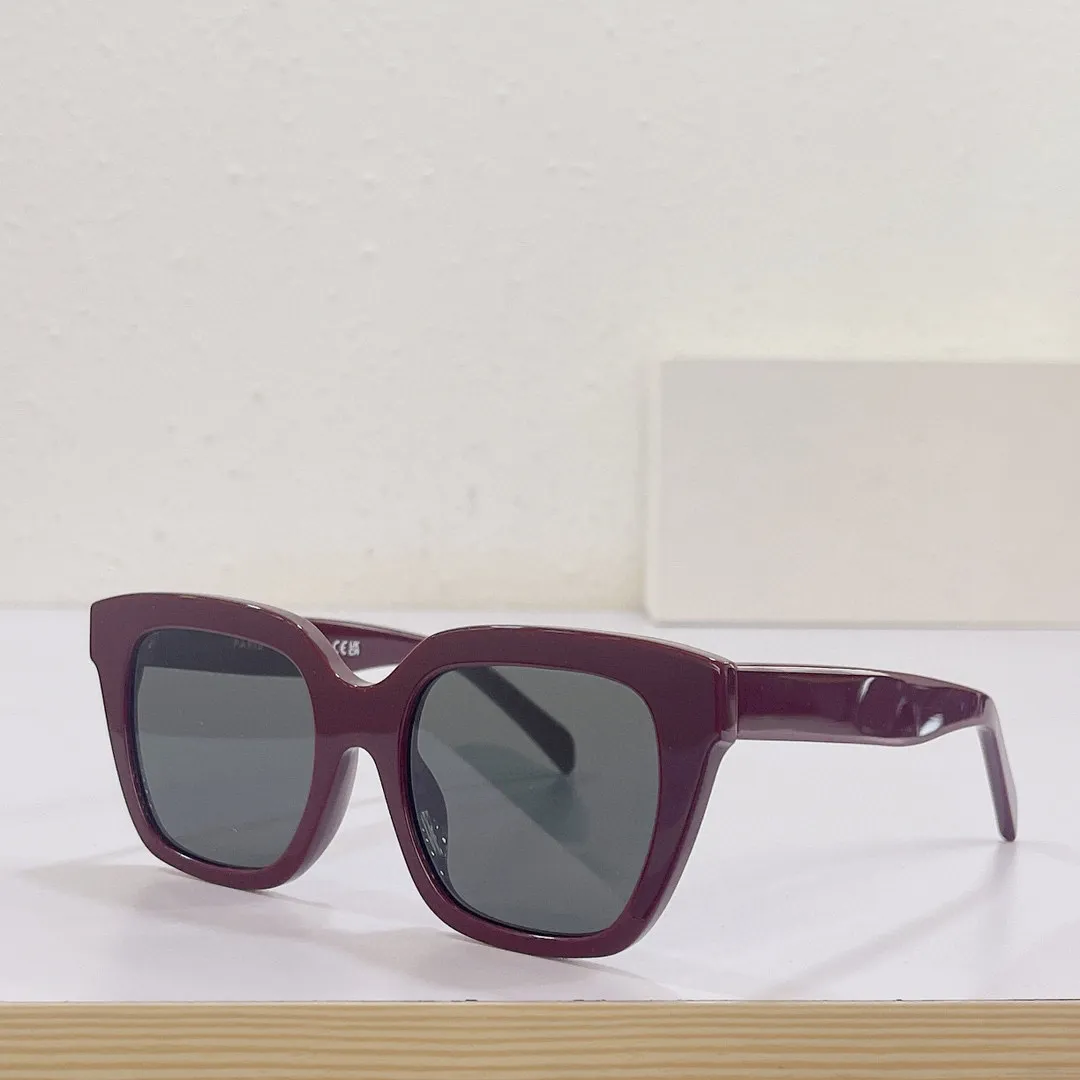 Sunglasses For Women and Men Summer 40198 Style Anti-Ultraviolet Retro Plate Full Frame Glasees Random Box