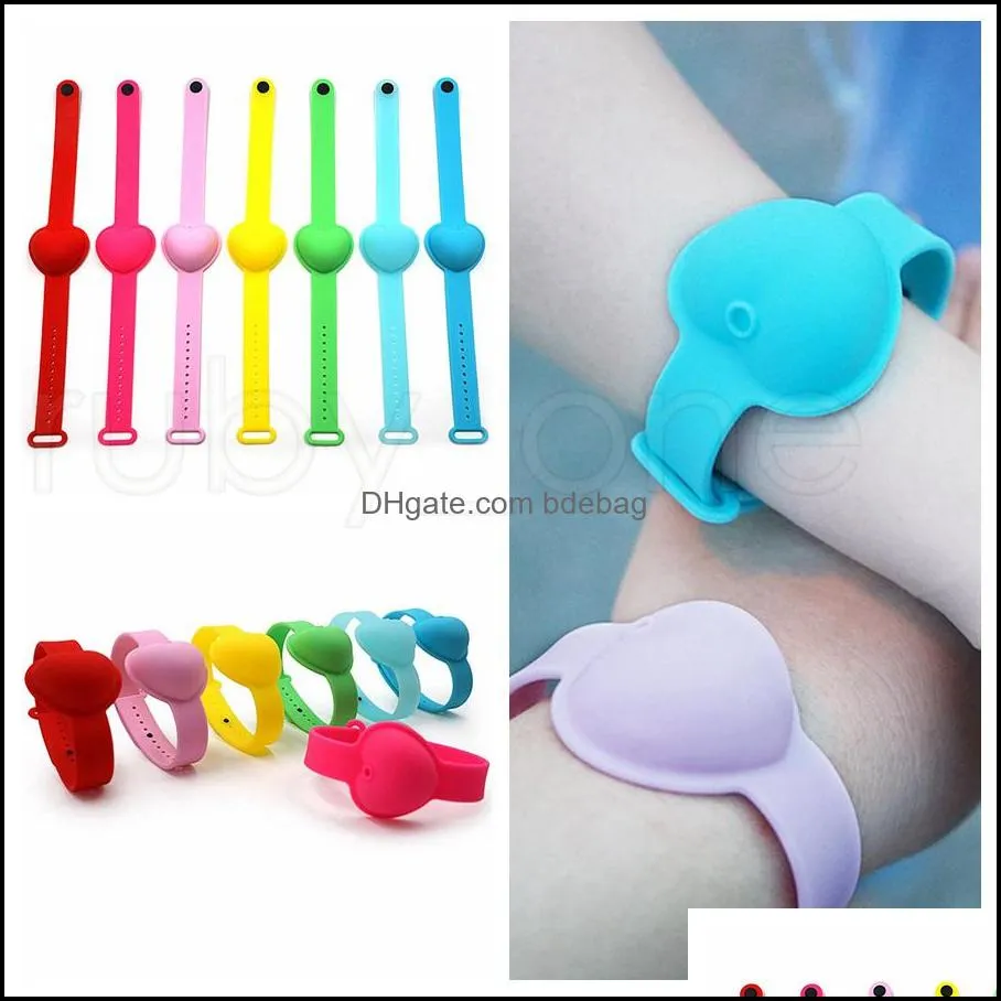 10ml Hand Sanitizer Silicone Wrist Bracelet Heart Shaped Wristband Portable Soap Dispensing Squeezy Strap Ring Bangle RRA3603
