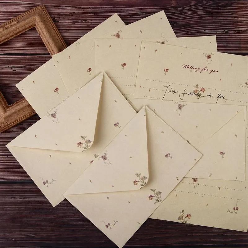 Confezione regalo Biglietto d'auguri Invito per le vacanze Blocco per lettere di San Valentino fresco Elegante buste di carta floreale Carta da lettereGift