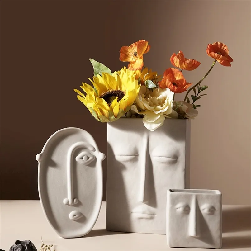 北欧のクリエイティブセラミックフェイスシンプルな寝室の装飾リビングルームポーチフラワーアレンジメントホームデコレーションアート花瓶220727