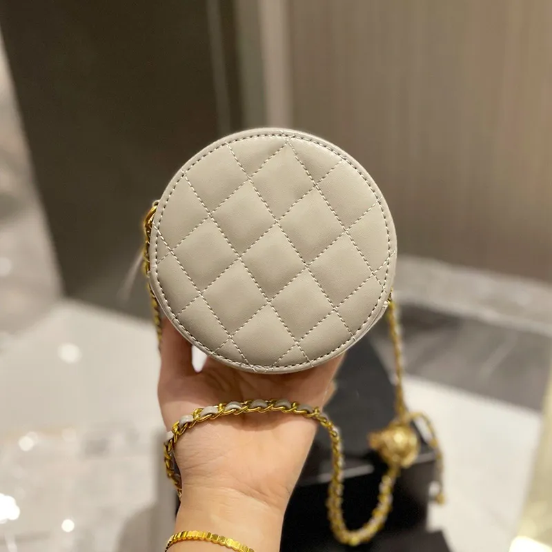 Womens Classic Quilted Round Circle Vanity Bags Black Grey Pink White Solid Color With Gold Crush Ball Crossbody Shoulder Cosmetic281i