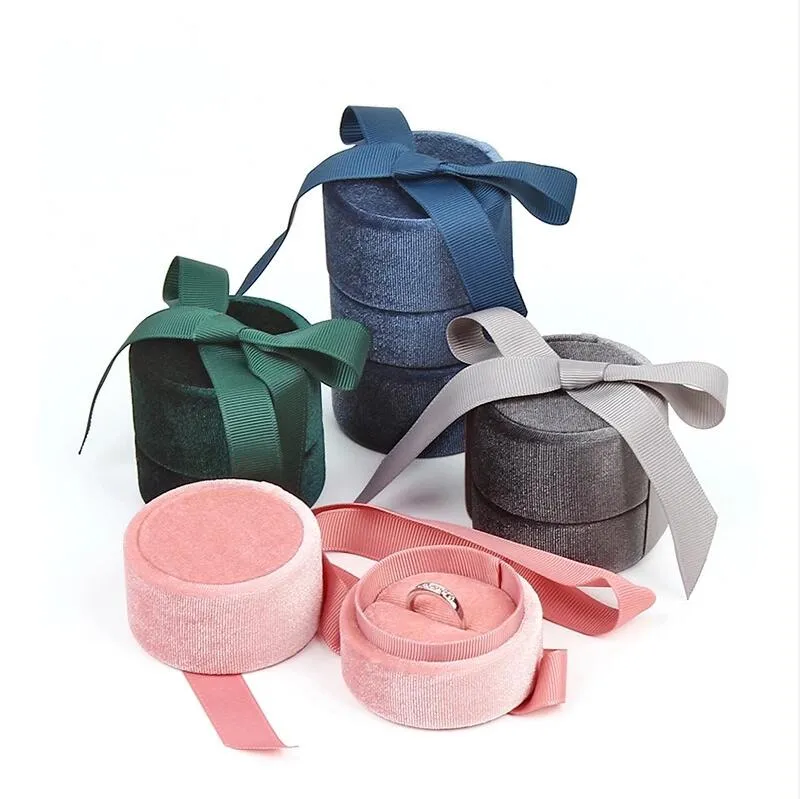 Ronde fluwelen sieradendoos ring ketting oorbellen hanger opslag geschenkdozen weergave case verpakking container voor voorstelbetrokkenheid